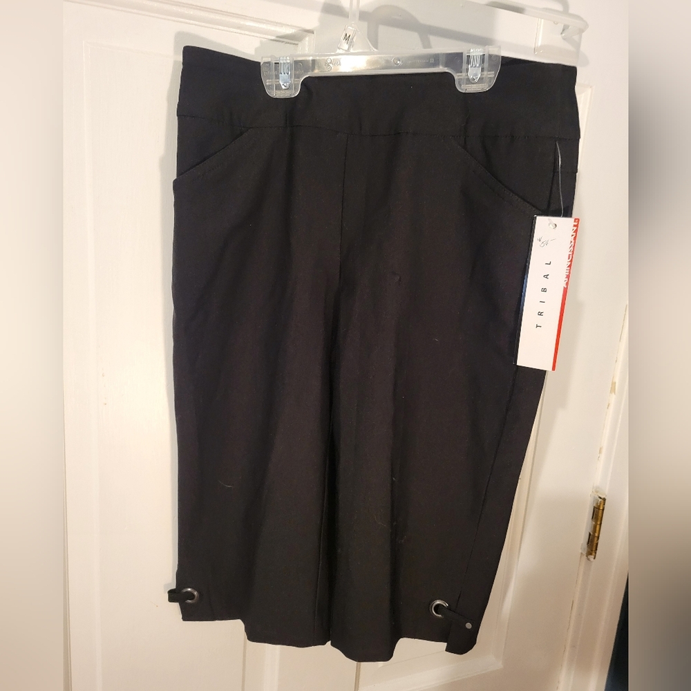 TRIBAL black spandex athletic shorts Size 2 NWT